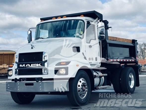 Mack MD6 Pašizgāzējs