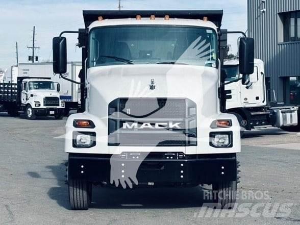 Mack MD6 Pašizgāzējs
