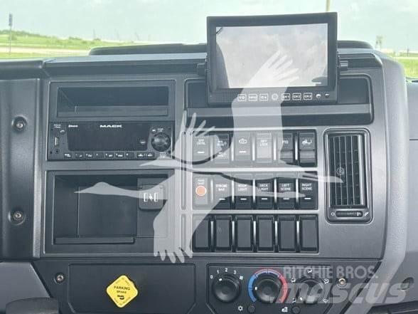 Mack MD6 Būvniecība- Citi