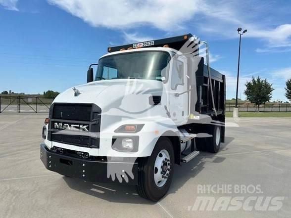 Mack MD7 Pašizgāzējs
