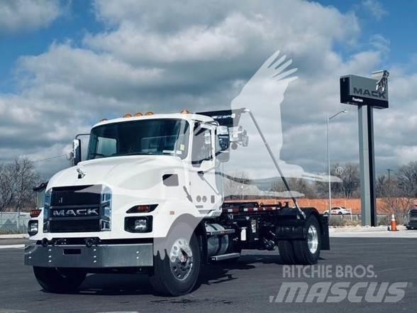 Mack MD7 Būvniecība- Citi