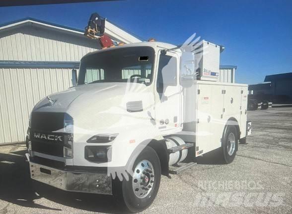Mack MD7 Būvniecība- Citi