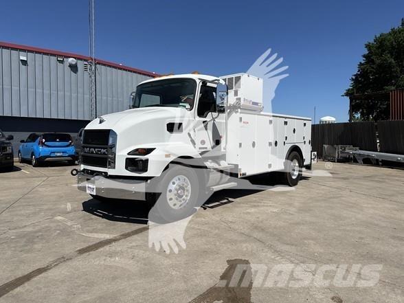 Mack MD7 Būvniecība- Citi