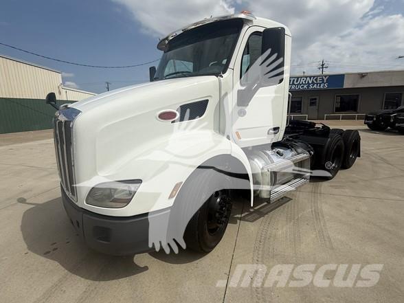 Peterbilt 579 Vilcēji