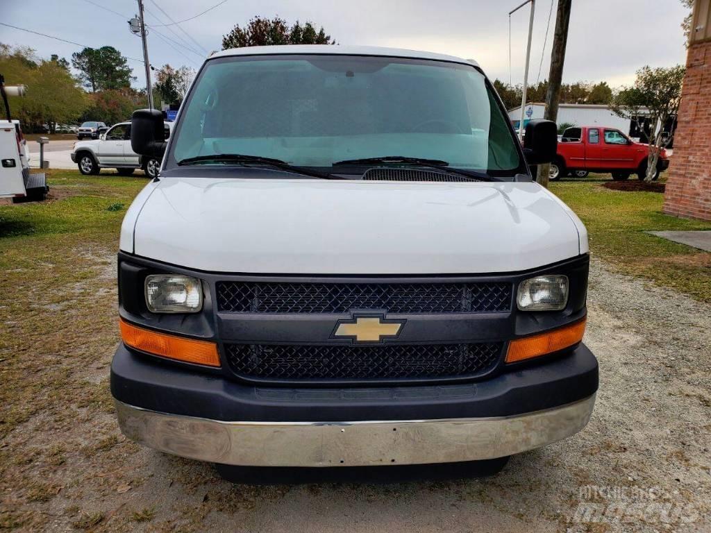 Chevrolet G3500 Preču pārvadāšanas furgoni