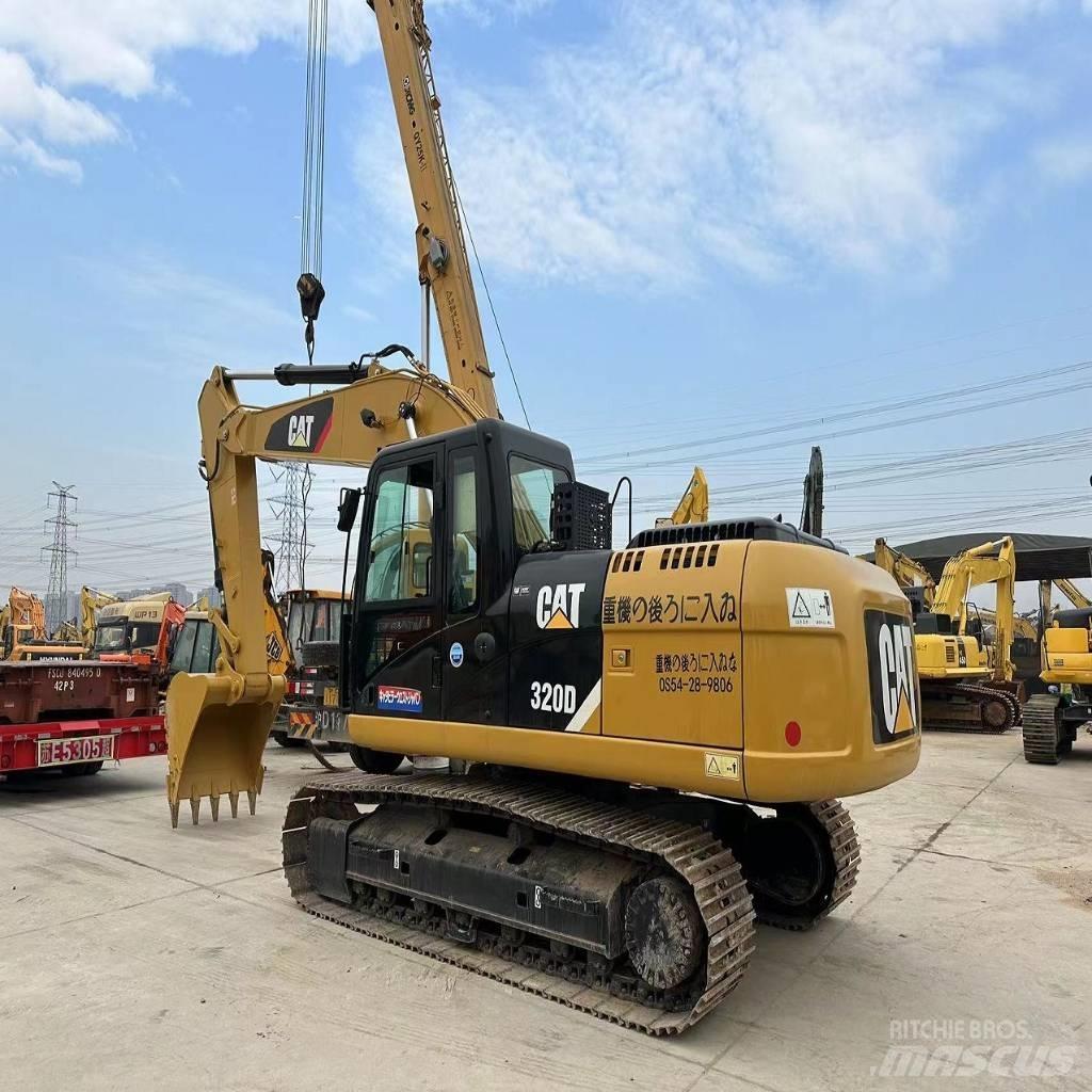CAT 320 D Kāpurķēžu ekskavatori