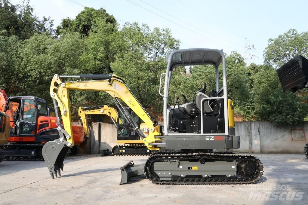Wacker Neuson EZ 30 Kāpurķēžu ekskavatori