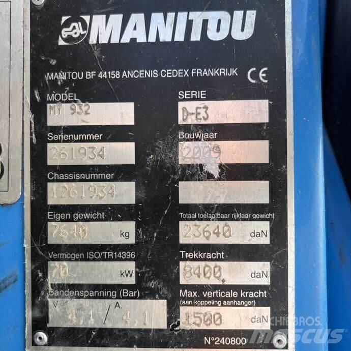 Manitou MT 932 Teleskopiskie manipulatori