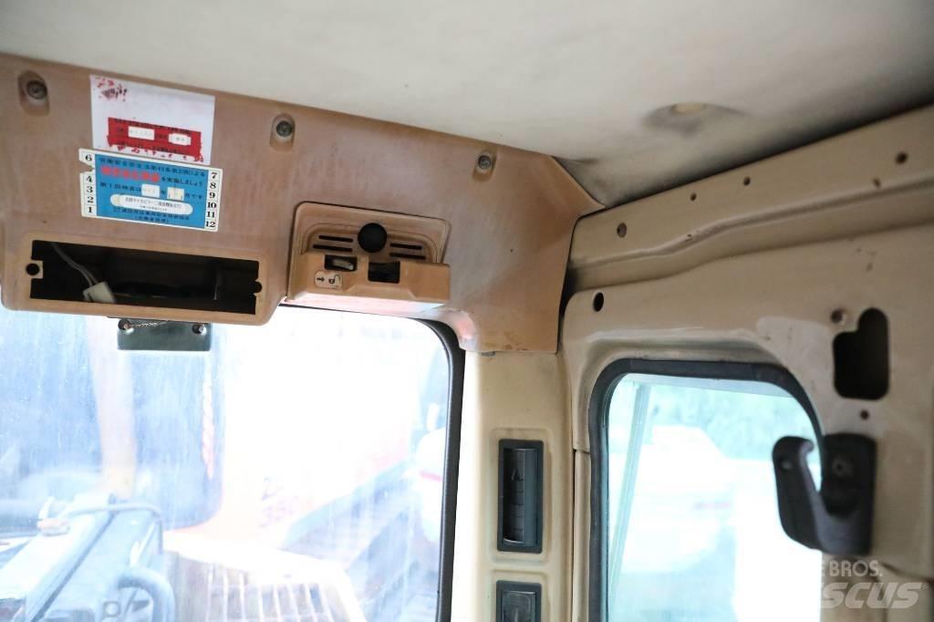 CAT 320BU Kāpurķēžu ekskavatori
