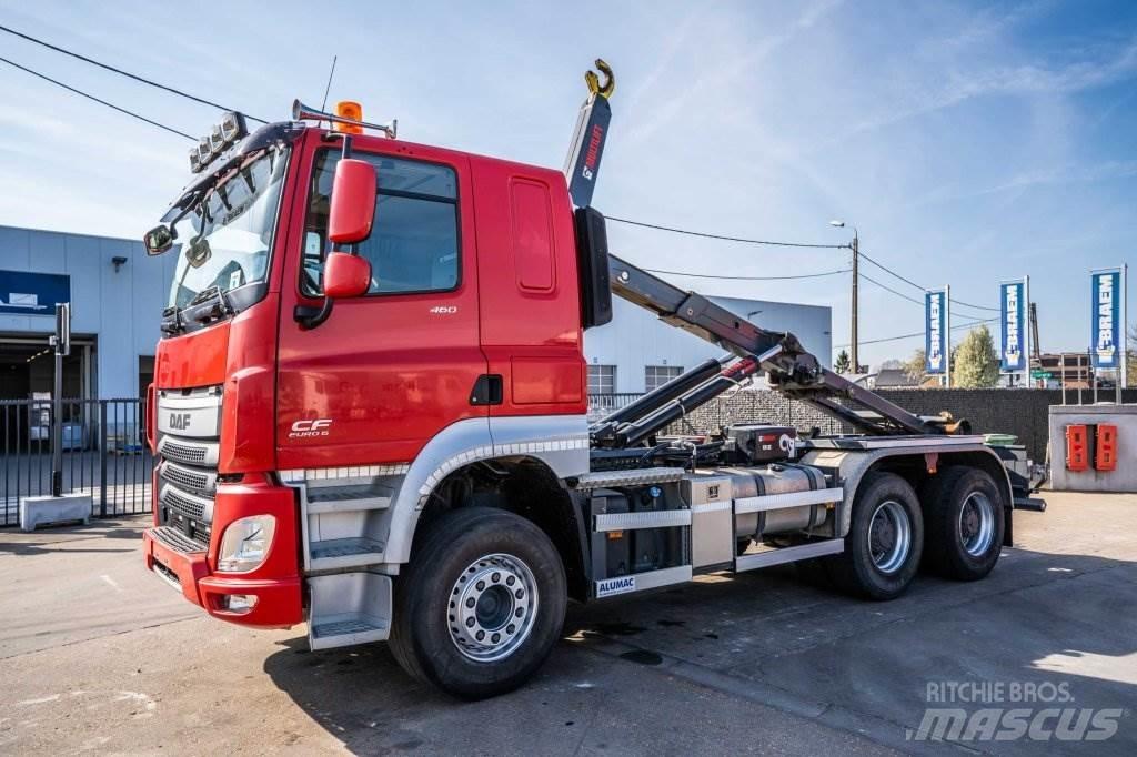 DAF CF 460-6X4-E6 Treileri ar āķi