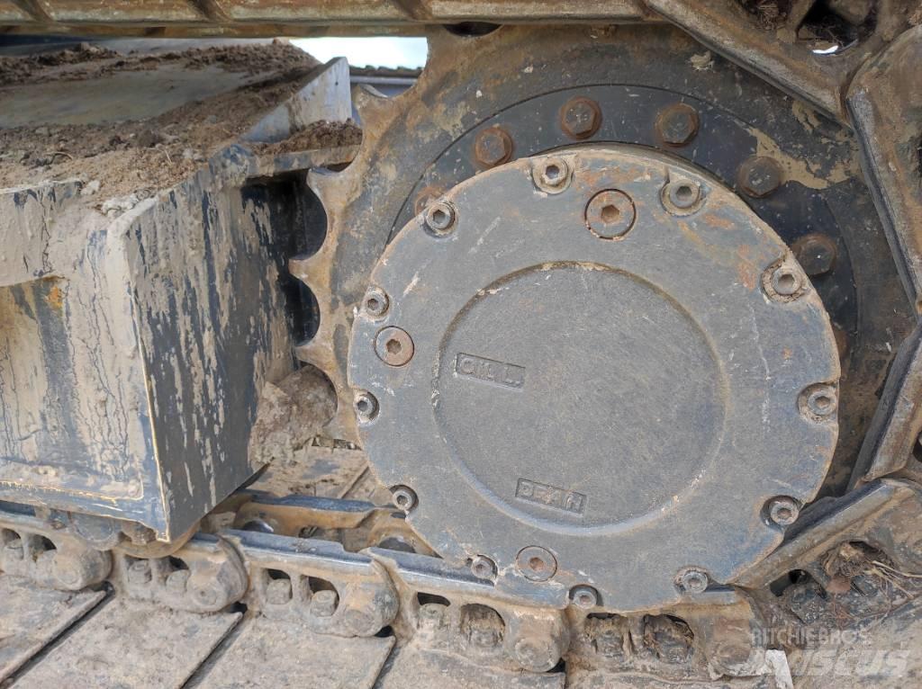 Komatsu PC138US-11E0 Kāpurķēžu ekskavatori