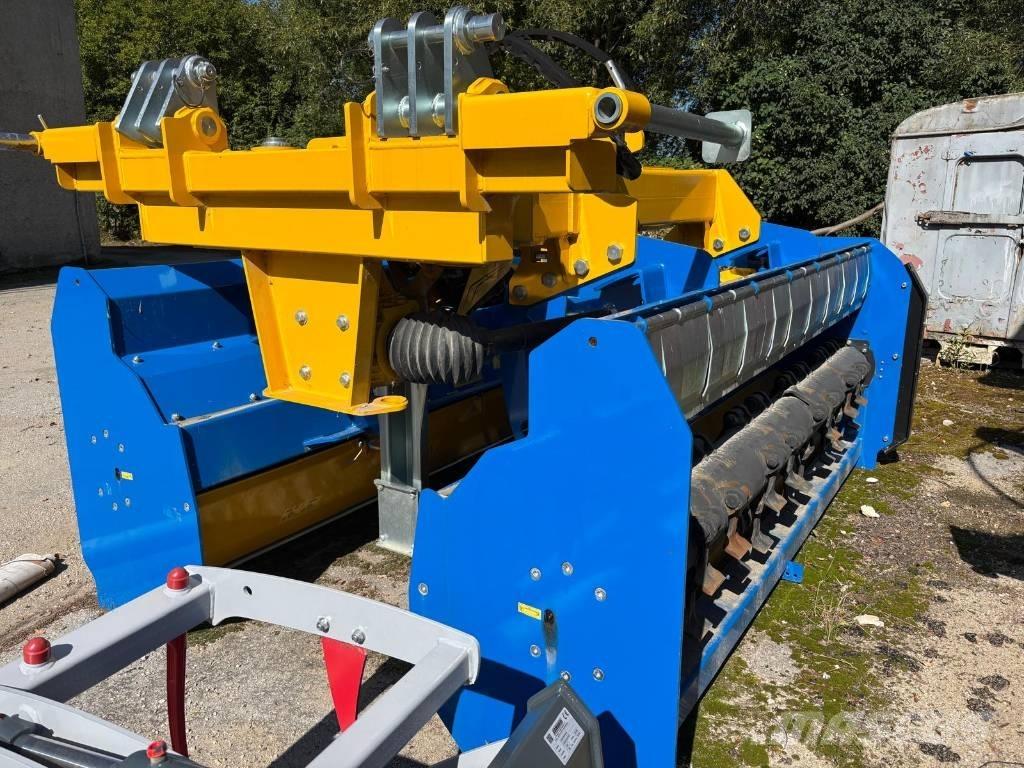 Zanon ZTS TWIN 620 Pļaujmašīnas/pašgājēji