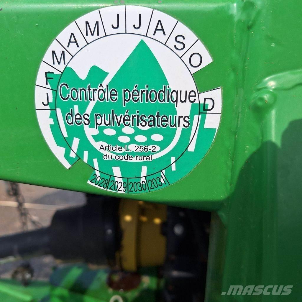 John Deere 732 Piekabināmie smidzinātāji(miglotāji)