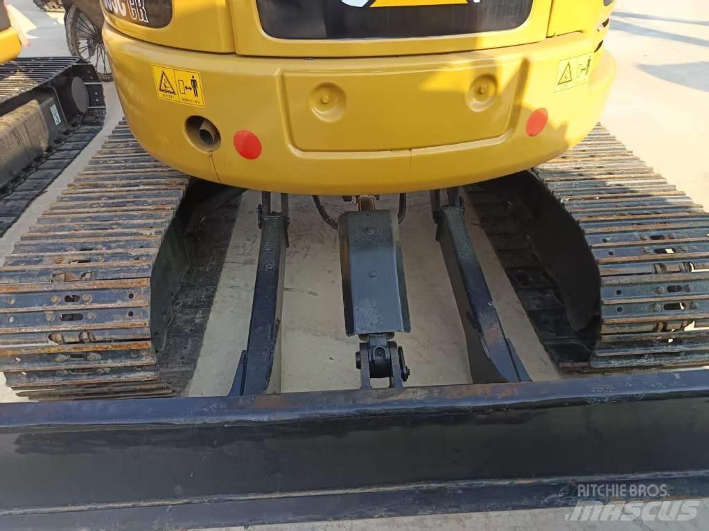 CAT 305 C CR Mini ekskavatori < 7 t