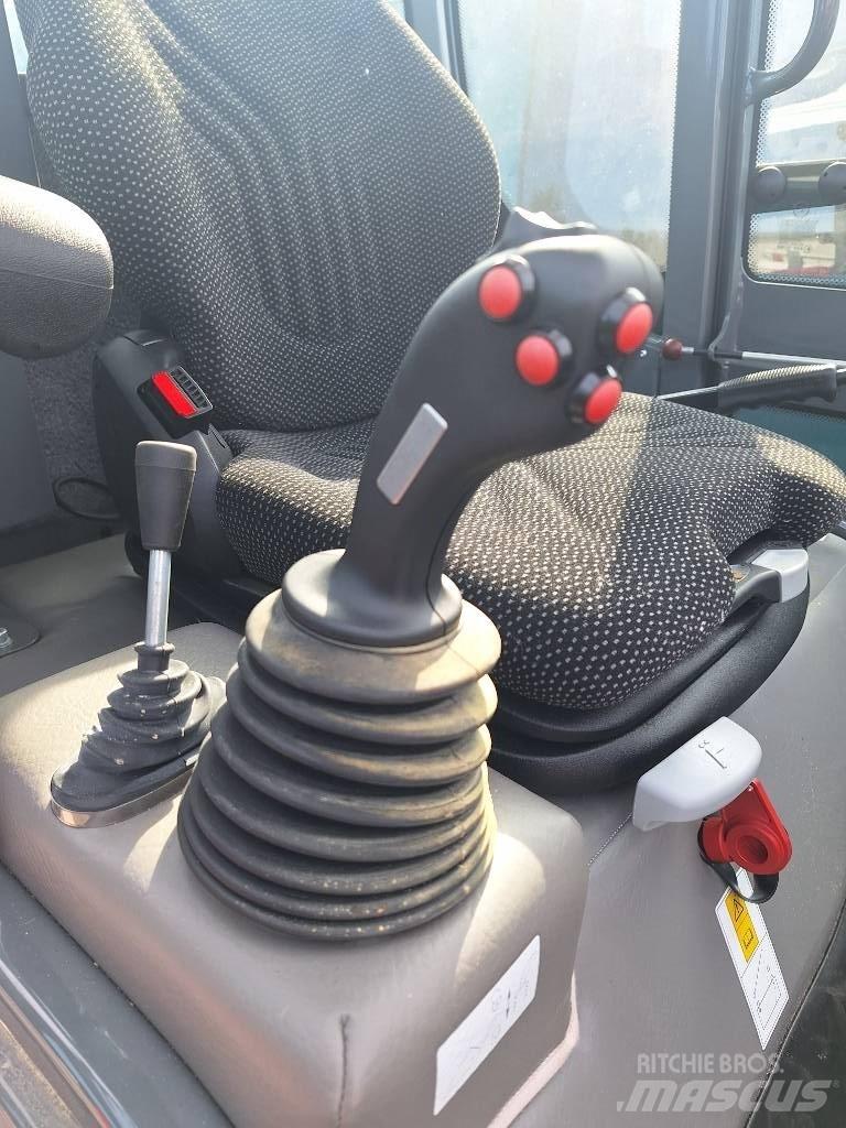 Weidemann 1280 Mini iekrāvēji