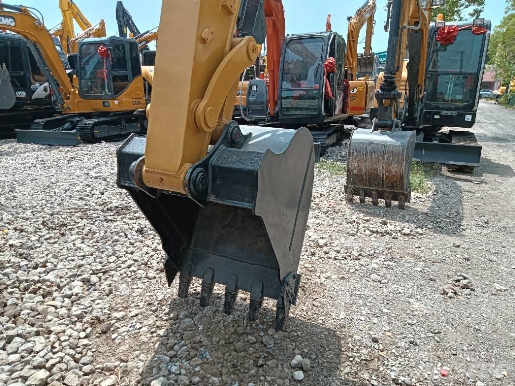 CAT 307 Kāpurķēžu ekskavatori