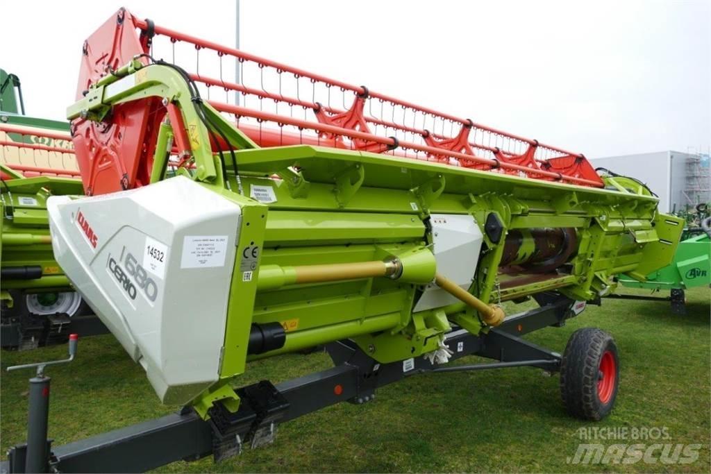CLAAS Cerio 680 Hārvesteru kausi