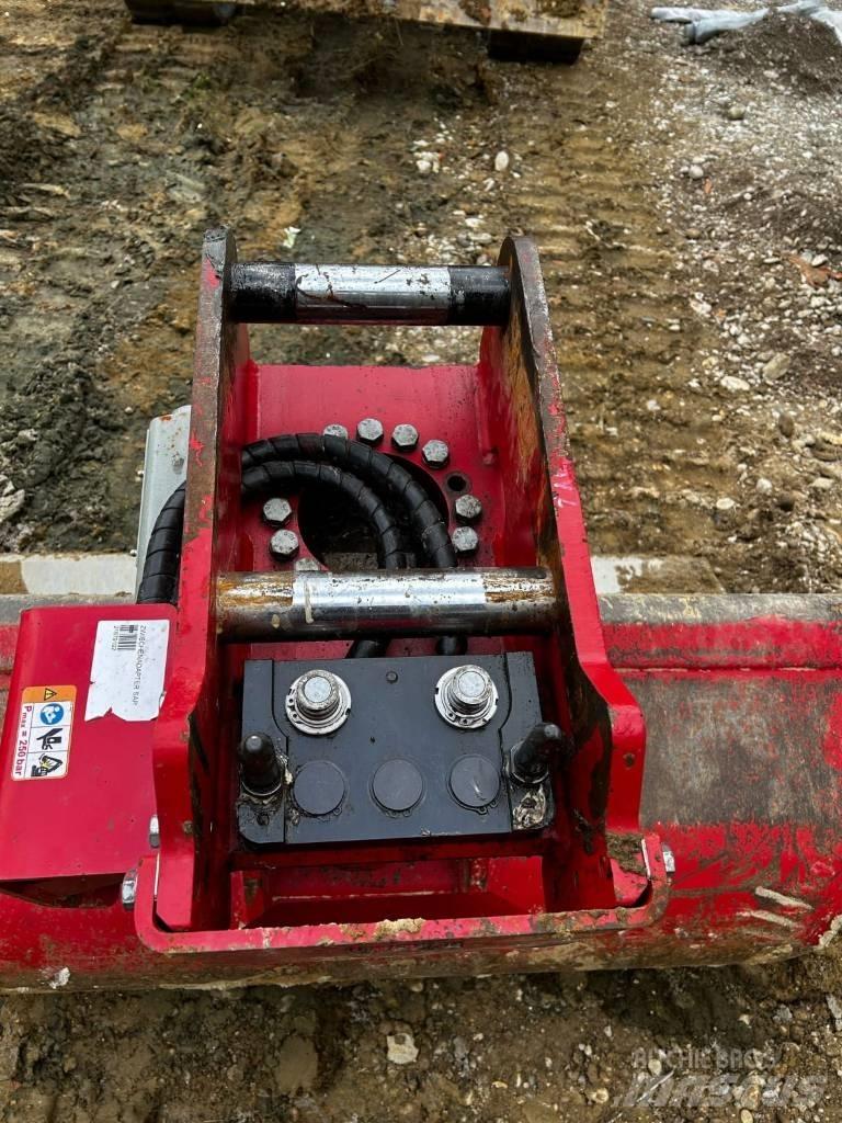 Takeuchi TB 290 Vidēja lieluma ekskavatori 7 t - 12 t