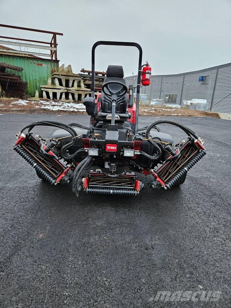 Toro REELMASTER 5610 Golfa tehnika