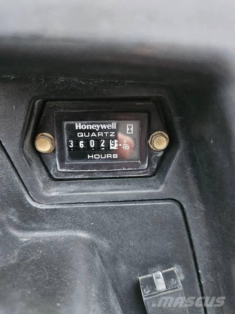 Toro REELMASTER 5610 Golfa tehnika