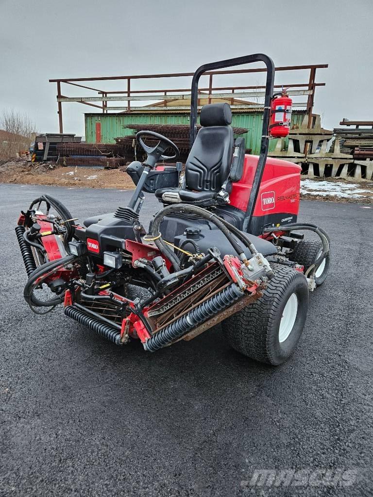 Toro REELMASTER 5610 Golfa tehnika