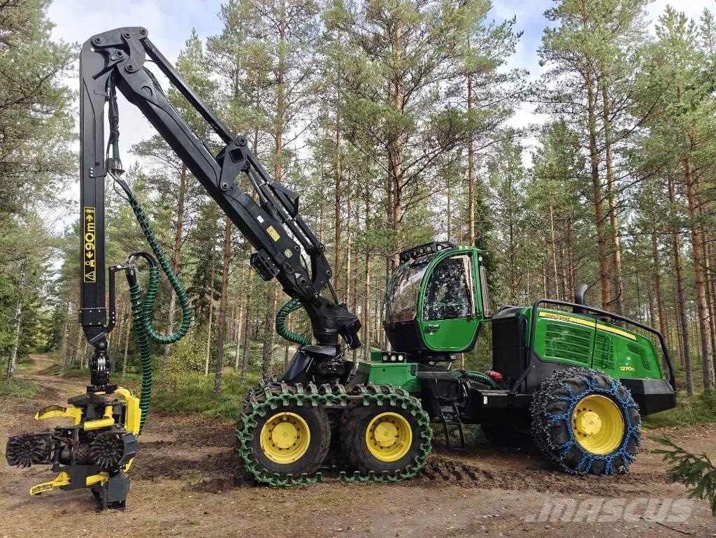 John Deere 1270 G Harvesteri