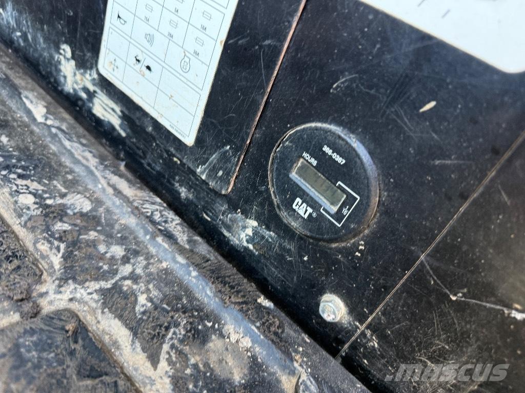 CAT 308 E 2 CR Vidēja lieluma ekskavatori 7 t - 12 t