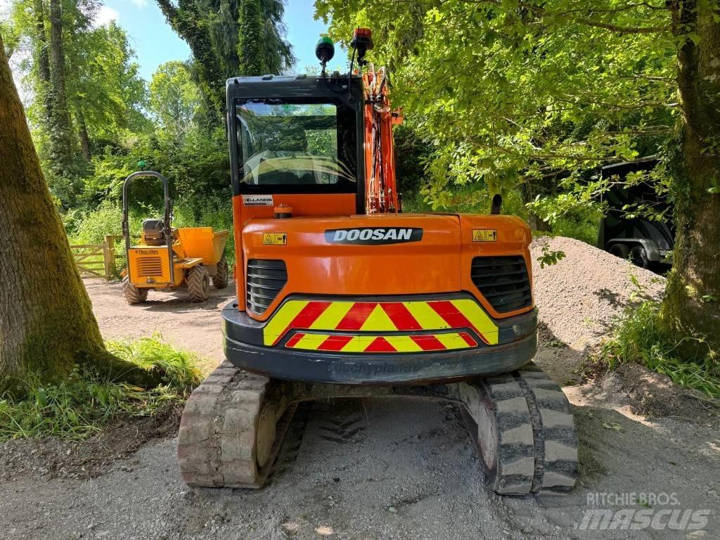 Doosan DX 85 R-3 Vidēja lieluma ekskavatori 7 t - 12 t
