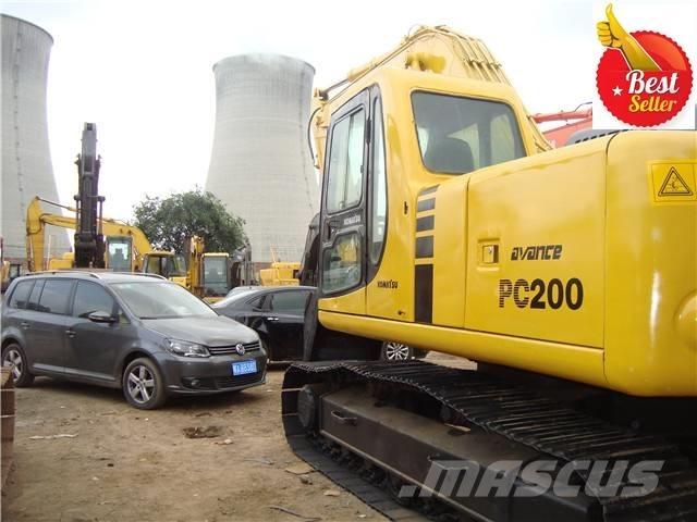 Komatsu PC 200 Kāpurķēžu ekskavatori