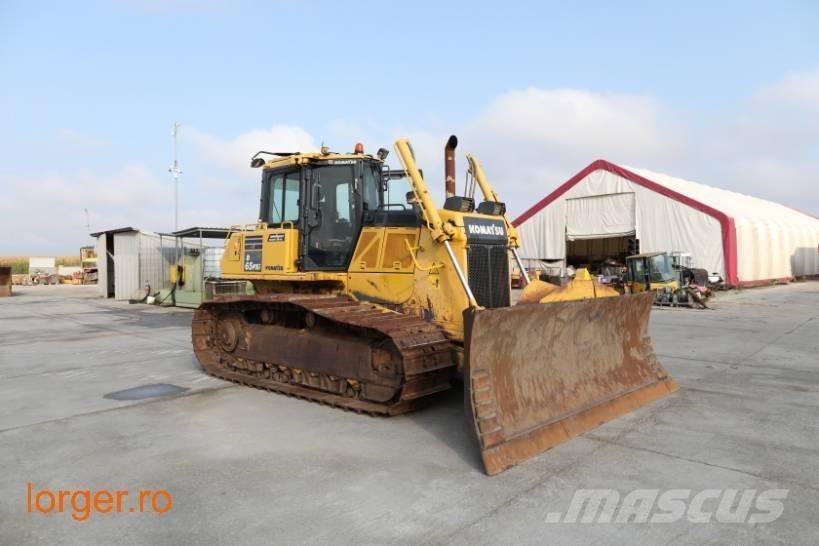 Komatsu D 65 PX-18 Kāpurķēžu buldozeri