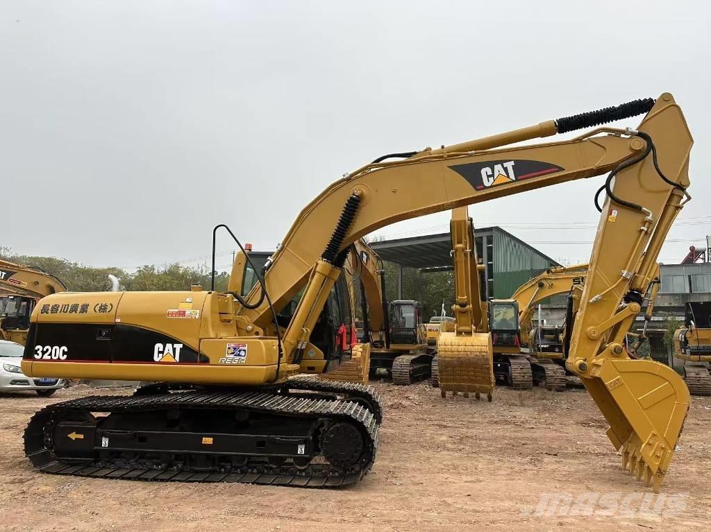 CAT 320C Kāpurķēžu ekskavatori