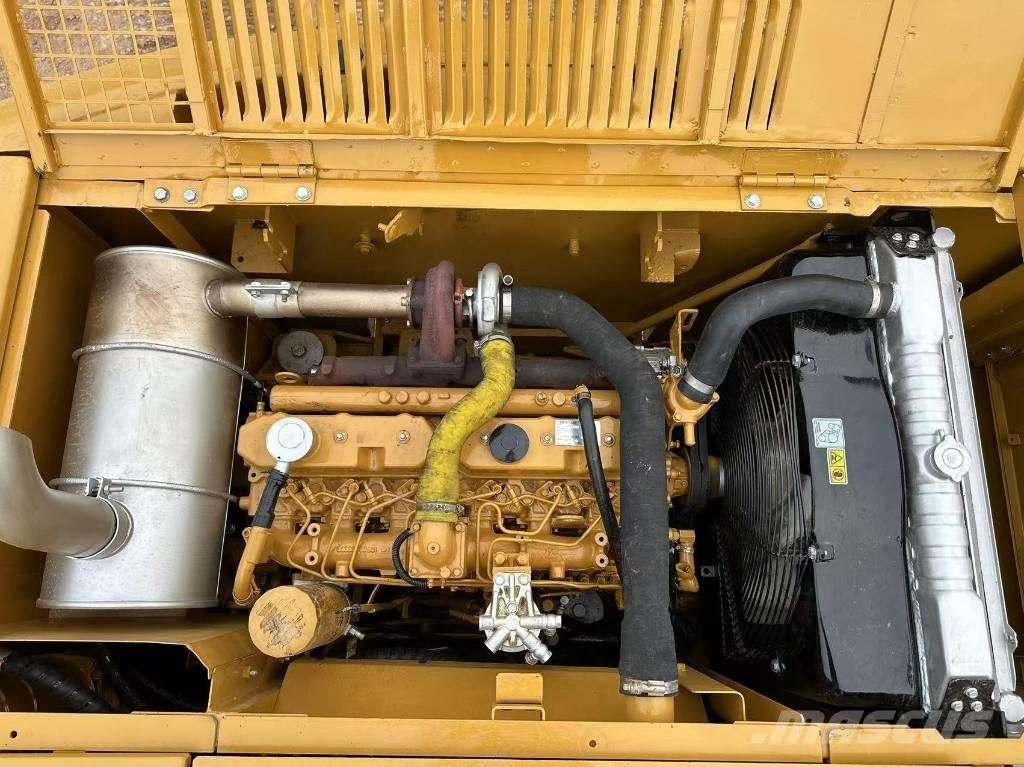 CAT 320C Kāpurķēžu ekskavatori