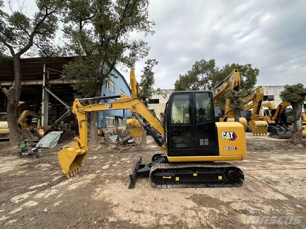 CAT 305.5E2 Kāpurķēžu ekskavatori