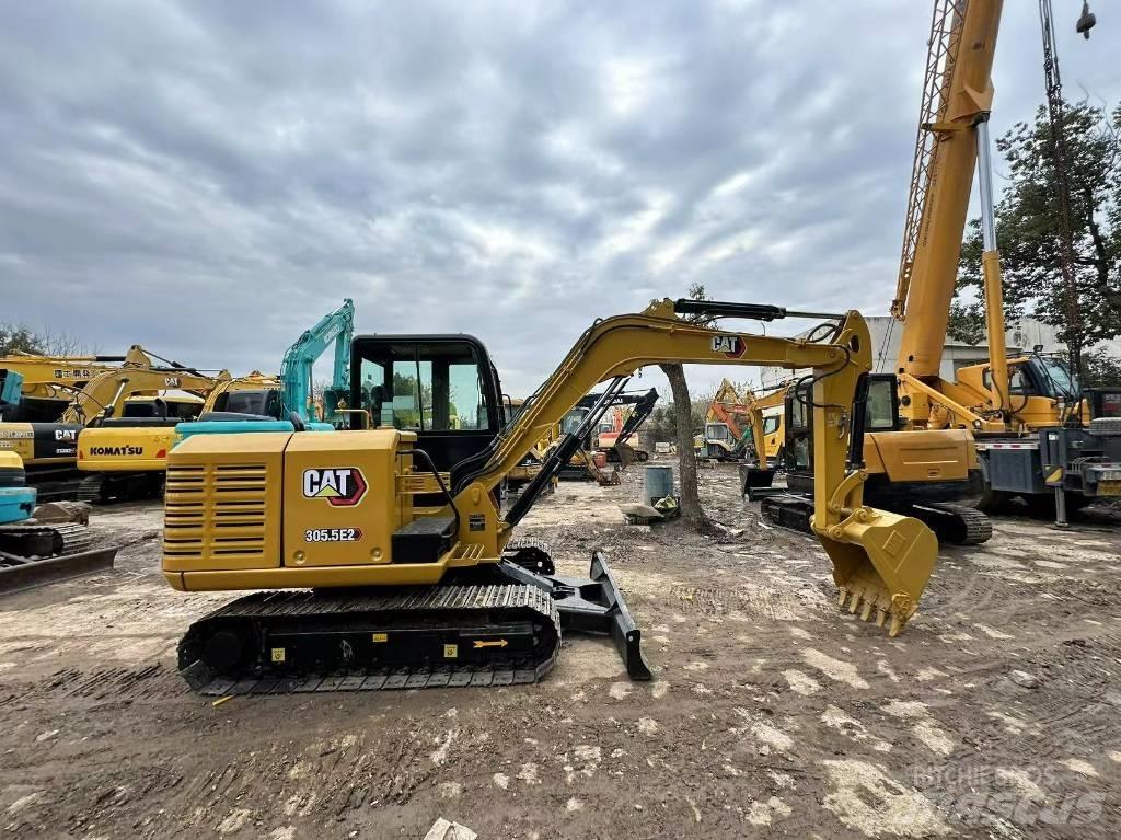 CAT 305.5E2 Kāpurķēžu ekskavatori