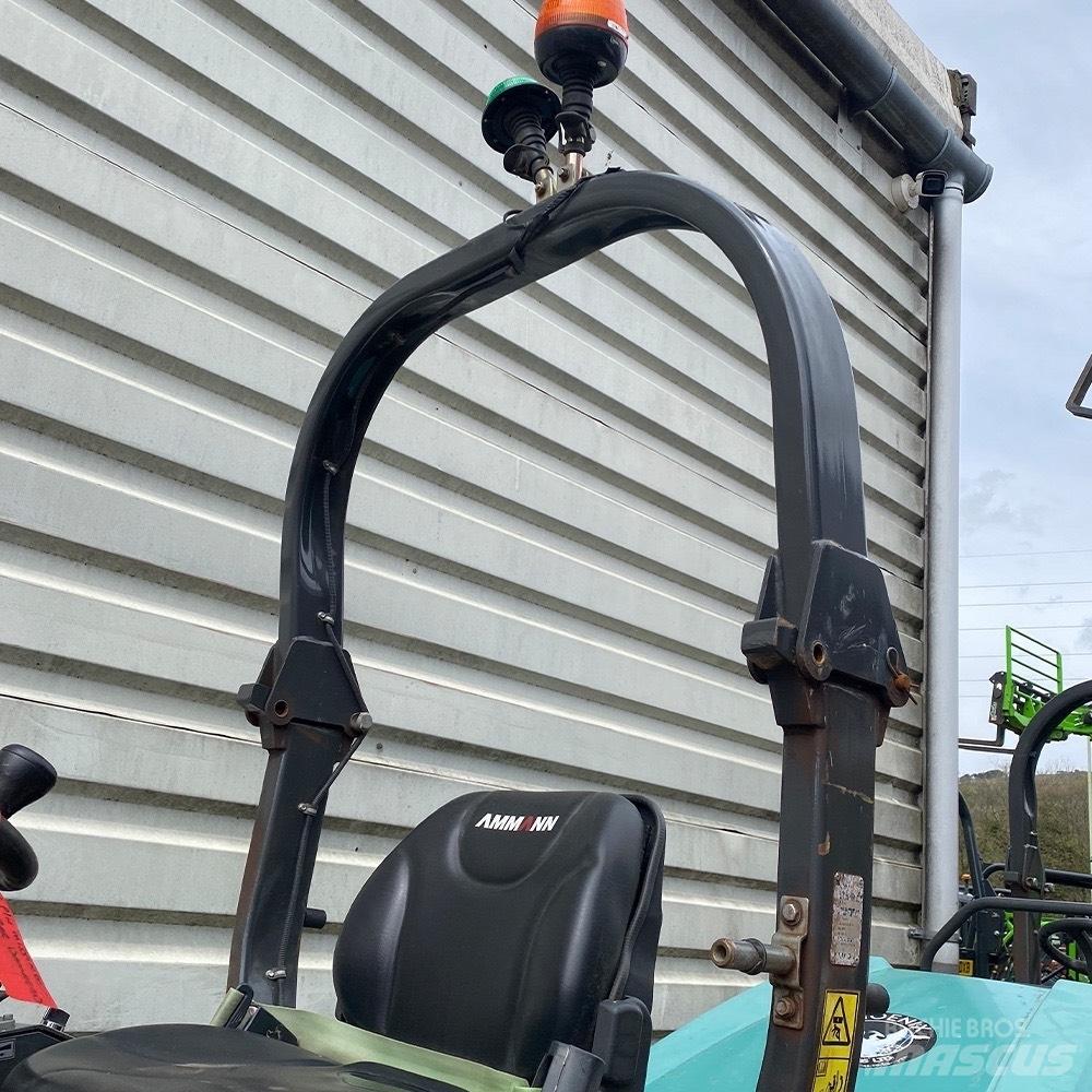 Ammann ARX 26-2 Divvalču grunts veltņi
