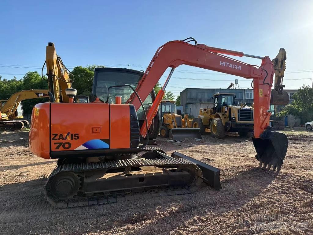 Hitachi ZX 70 Vidēja lieluma ekskavatori 7 t - 12 t