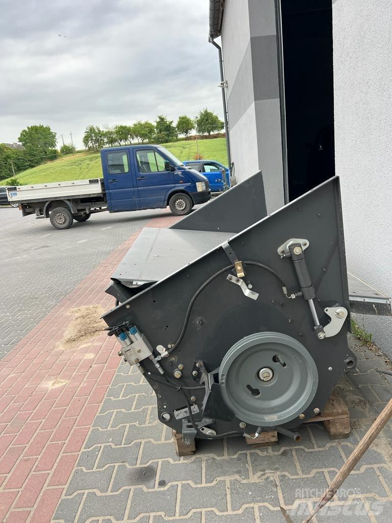 Claas Lexion 750 Ražas novākšanas kombainu papildaprīkojums