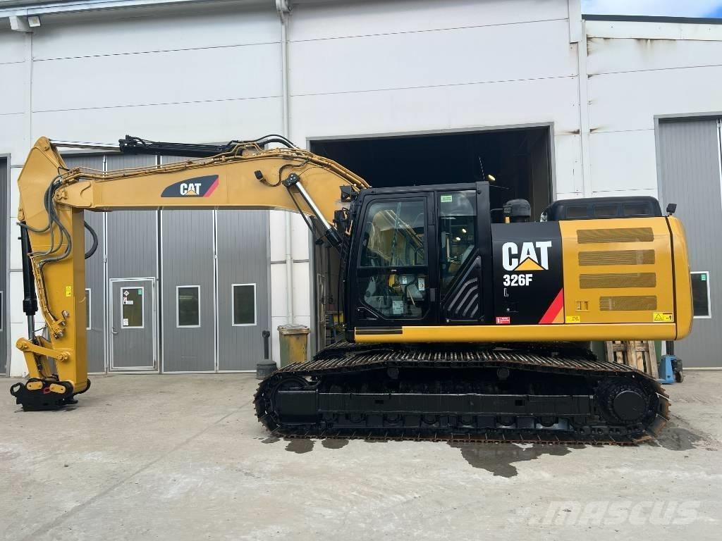 CAT 326 F L Kāpurķēžu ekskavatori