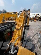 CAT 320 D Kāpurķēžu ekskavatori