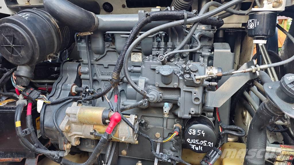 Bobcat S 530 Lietoti riteņu kompaktiekrāvēji