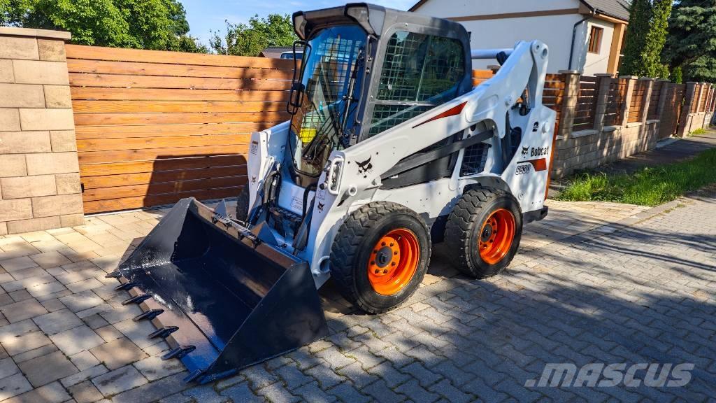Bobcat S 530 Lietoti riteņu kompaktiekrāvēji