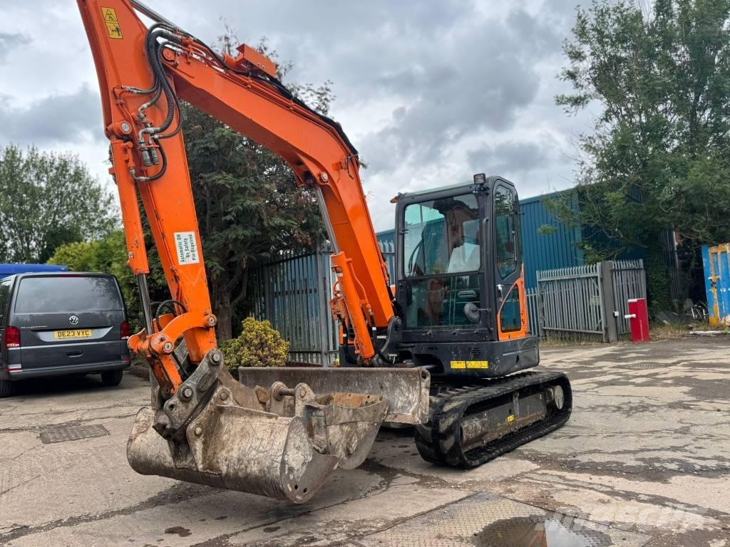 Doosan DX 63-3 Kāpurķēžu ekskavatori