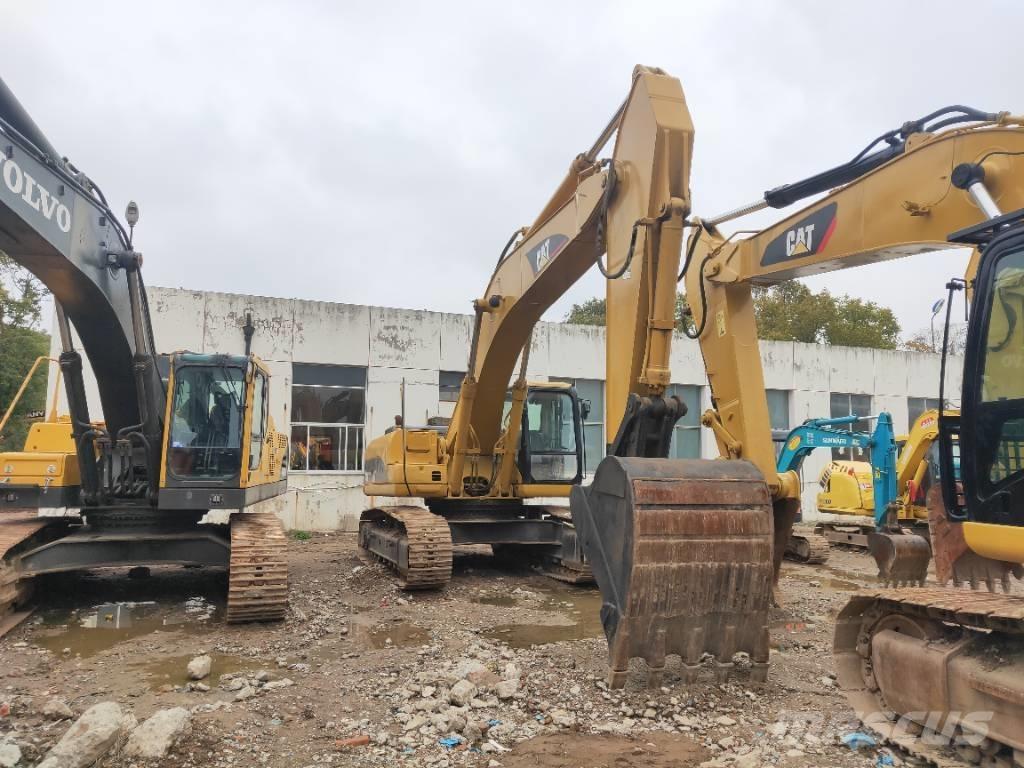 CAT 330C Kāpurķēžu ekskavatori