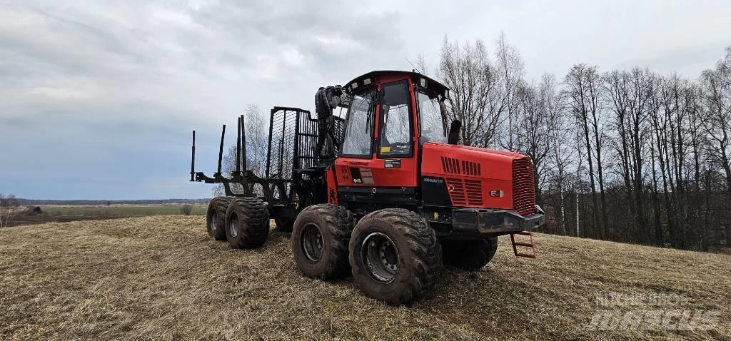 Komatsu 845 Forvarderi