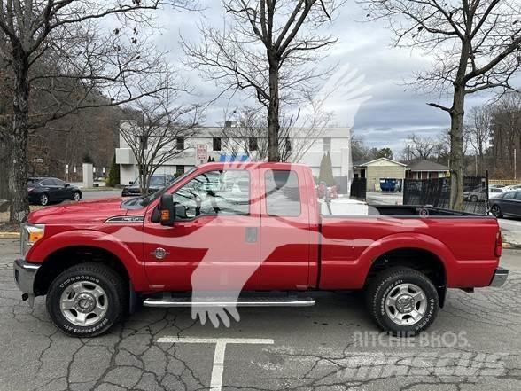 Ford F350 Būvniecība- Citi