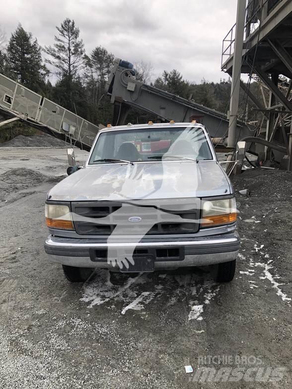Ford F350 Būvniecība- Citi
