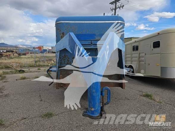  HORSE TRAILER Būvniecība- Citi