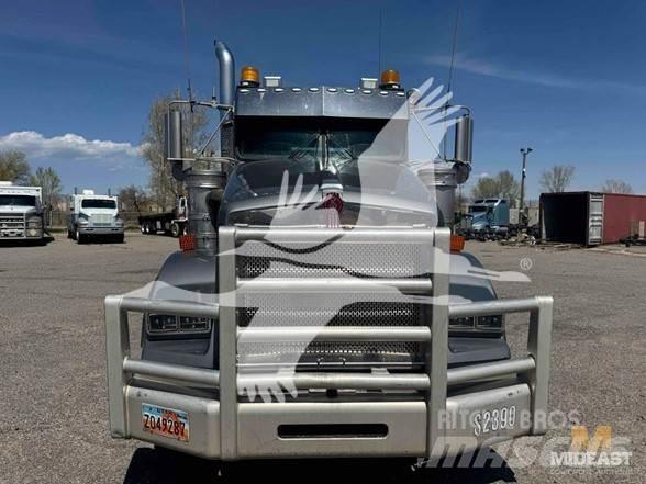 Kenworth T800 Būvniecība- Citi