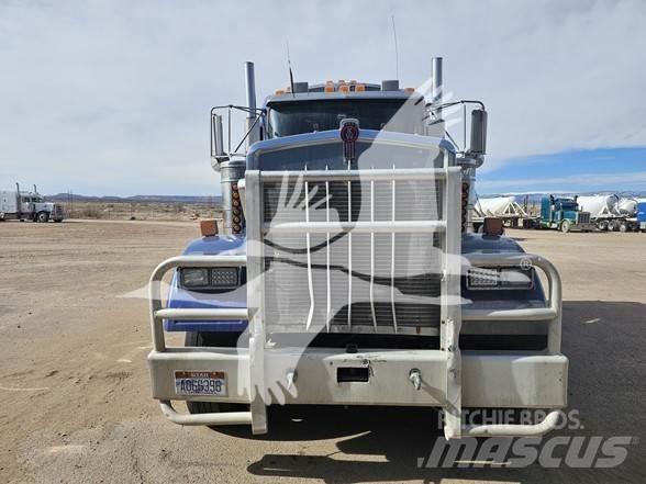 Kenworth W900 Vilcēji