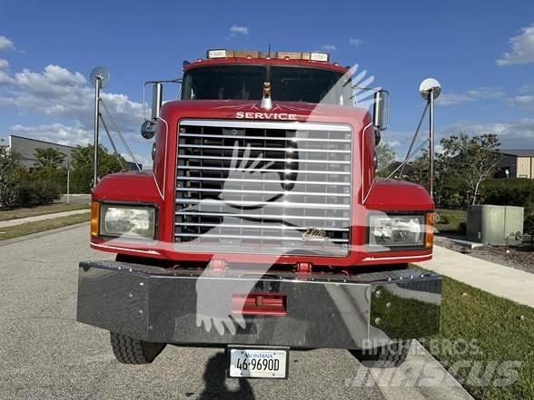Mack CL753 Vilcēji